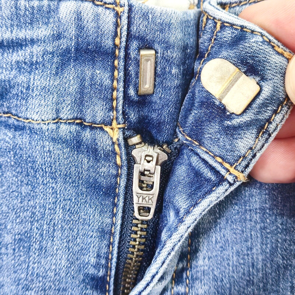 Free People Women’s Jeans 24 Coastal Retro Denim High Rise Sailor Button Front - Picture 5 of 13